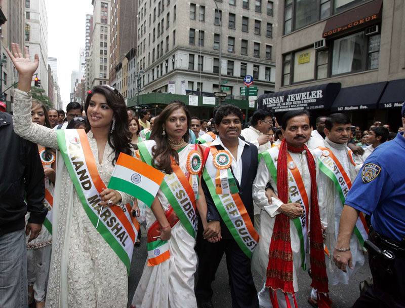 NY-PriyankaChopraeave-SnapsIndia